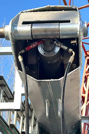 Cell On Wheels (COW) / Portable Telescoping Communication Tower