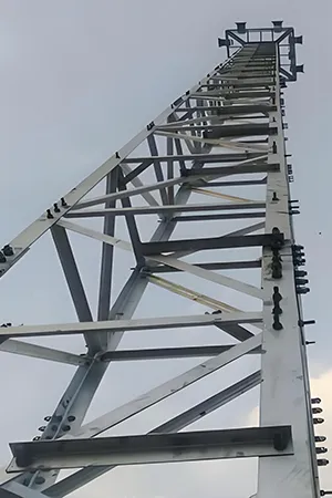 4-Legged Angular Steel Light Tower